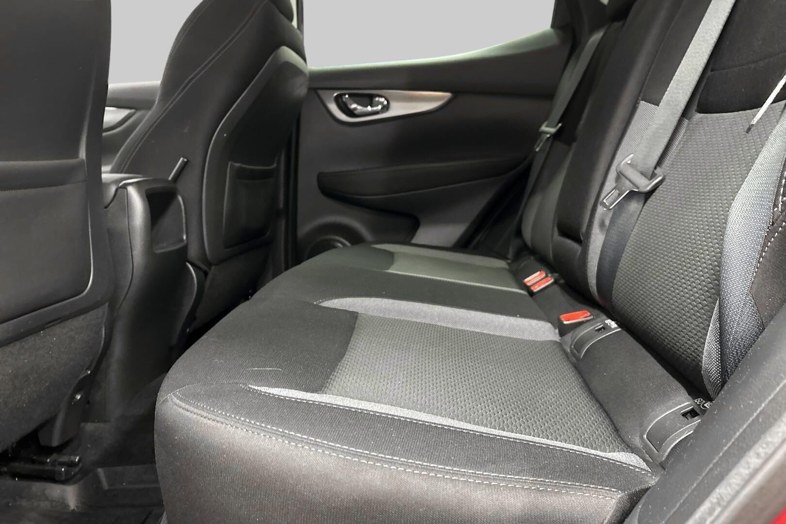 Nissan Qashqai iso kuva 21