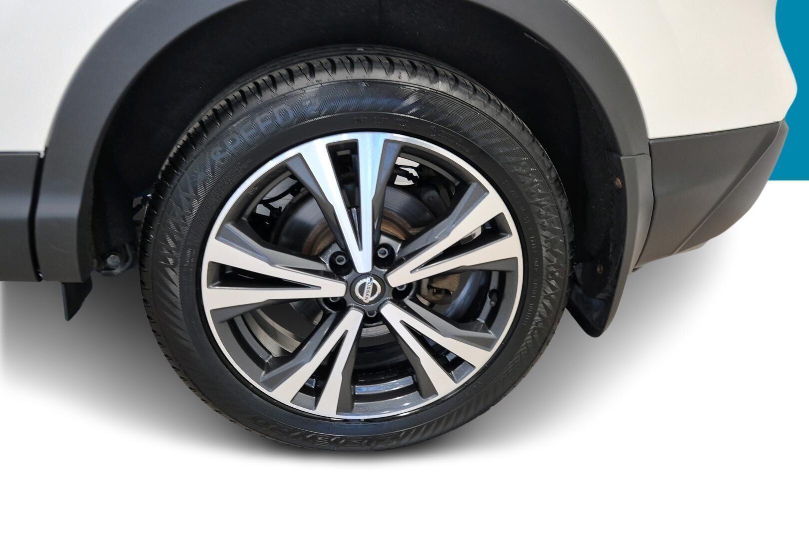 Nissan Qashqai iso kuva 13