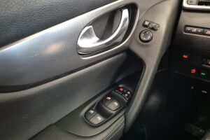 Nissan Qashqai esikatselu 20