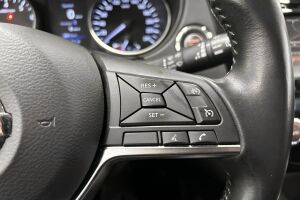 Nissan Qashqai esikatselu 10