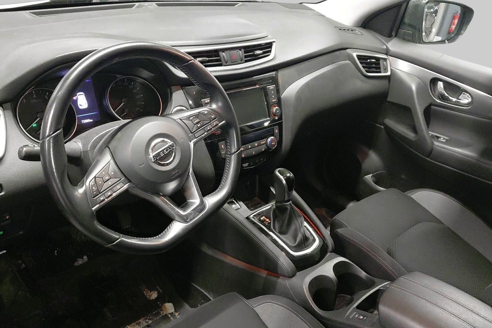 Nissan Qashqai iso kuva 2