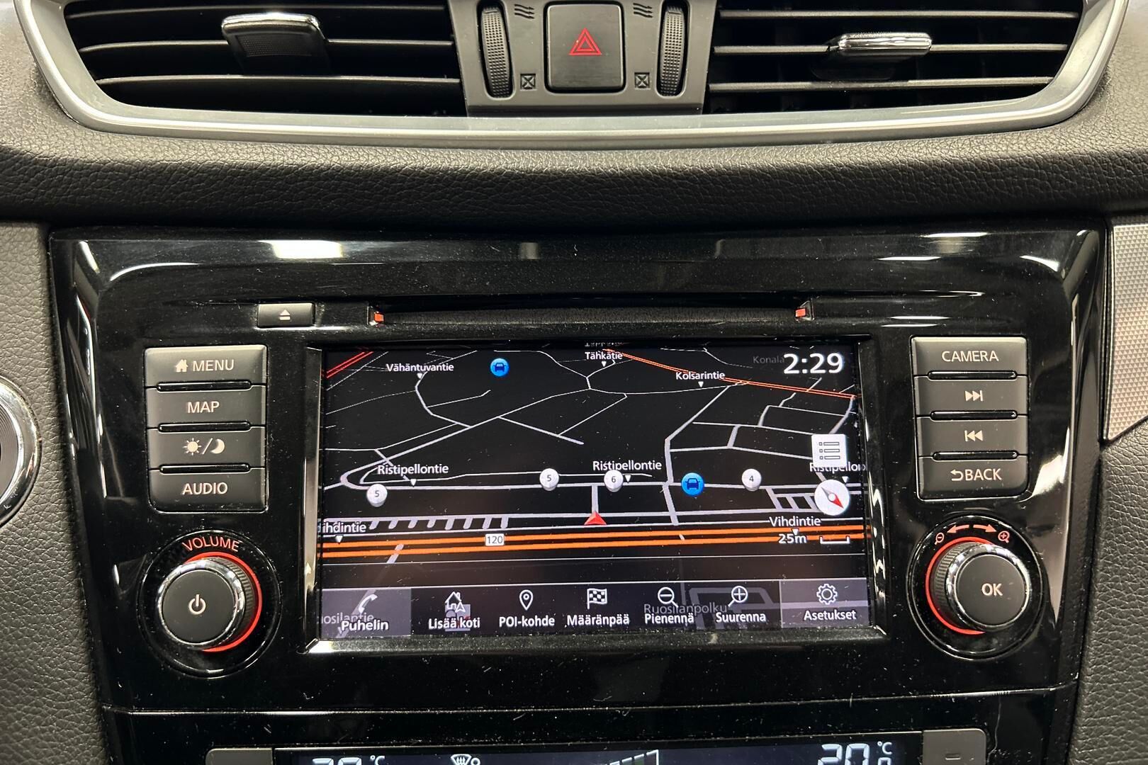 Nissan Qashqai iso kuva 30