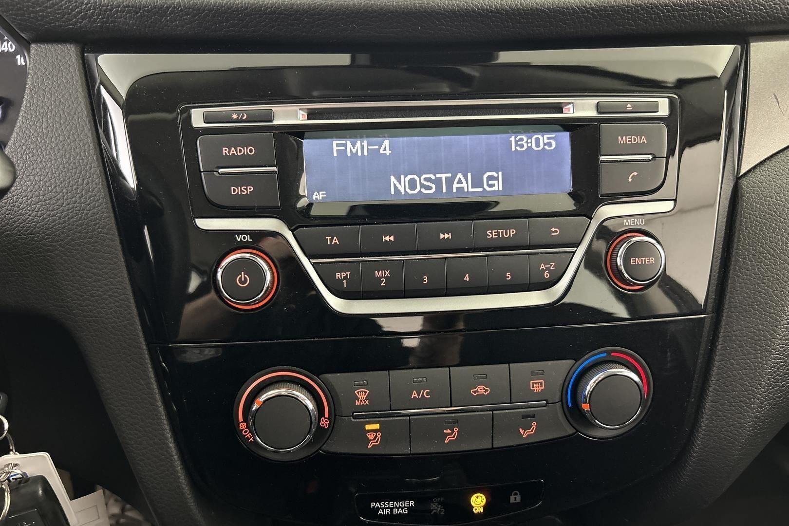 Nissan Qashqai iso kuva 14
