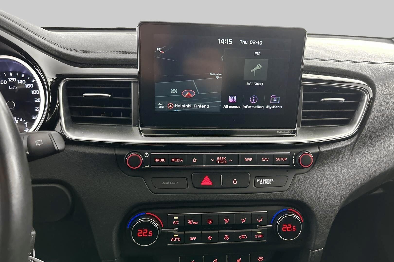 Kia Ceed iso kuva 15