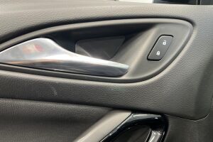 Opel Astra esikatselu 24