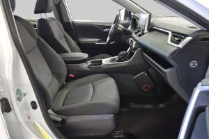 Toyota RAV4 esikatselu 4