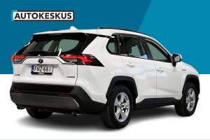 Toyota RAV4 esikatselu 4