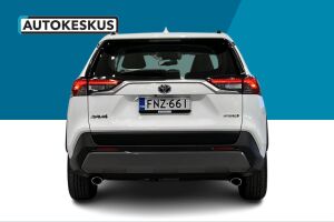 Toyota RAV4 esikatselu 5