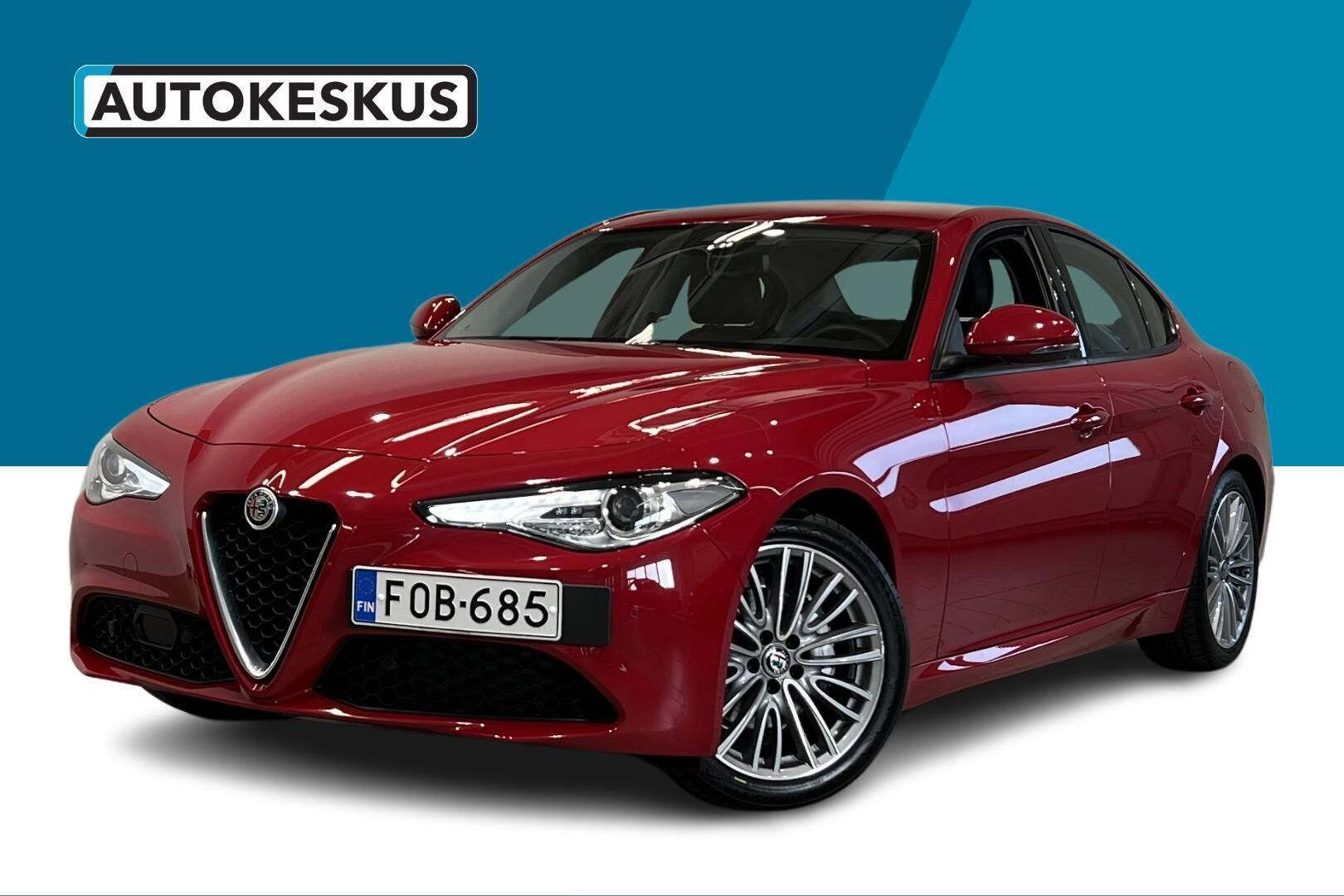 Alfa Romeo Giulia iso kuva 0