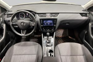Skoda Octavia esikatselu 15