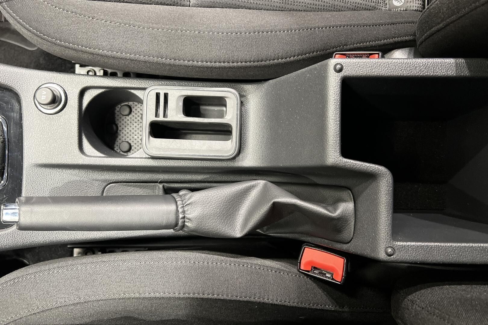 Skoda Octavia iso kuva 22