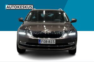Skoda Octavia esikatselu 9