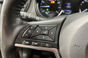 Nissan X-Trail esikatselu 18