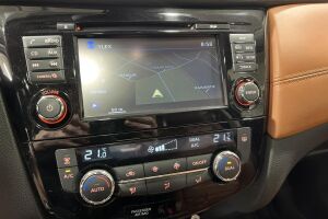 Nissan X-Trail esikatselu 21
