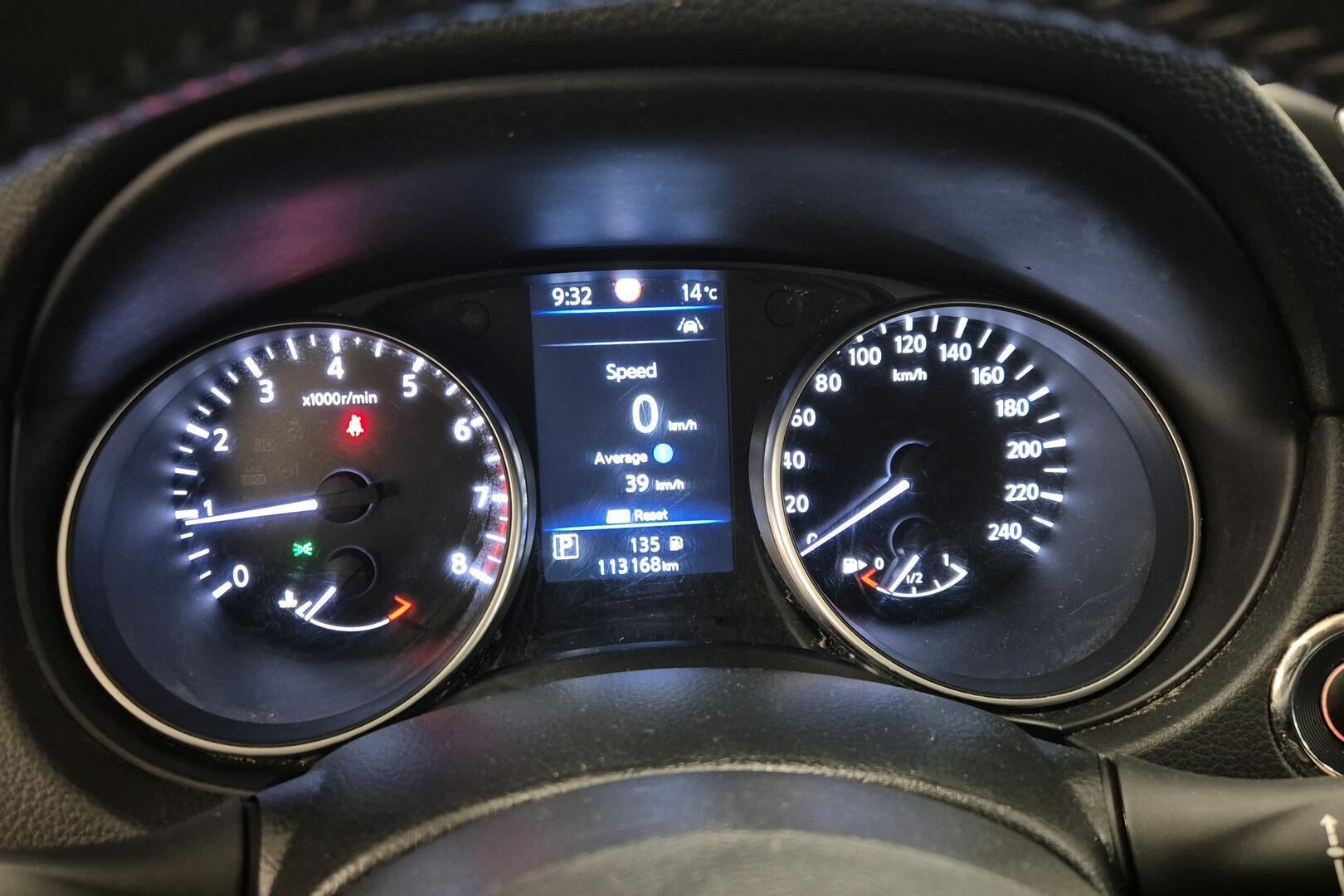 Nissan Qashqai iso kuva 9