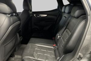Nissan Qashqai esikatselu 10