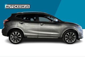 Nissan Qashqai esikatselu 4