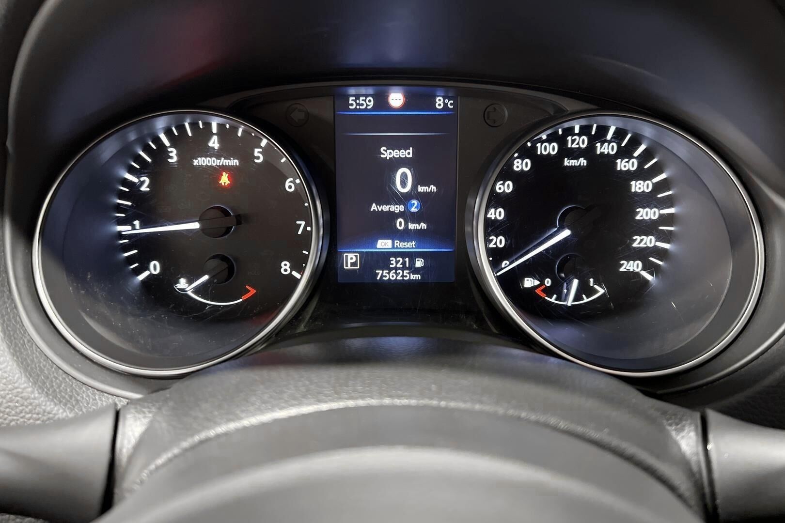 Nissan Qashqai iso kuva 16