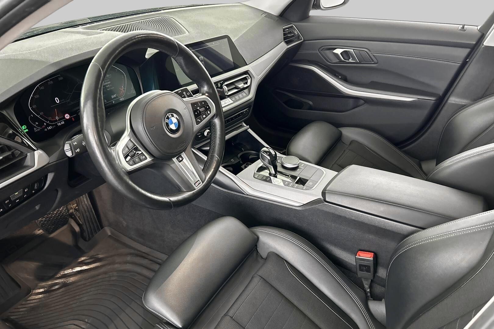 BMW 3-SARJA iso kuva 7