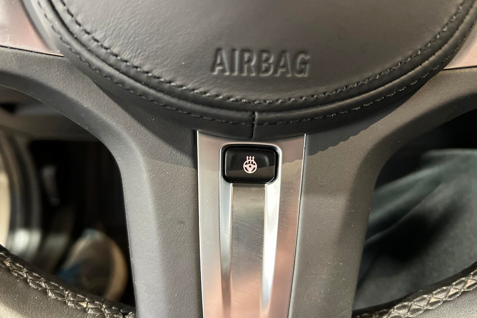 BMW 3-sarja iso kuva 13