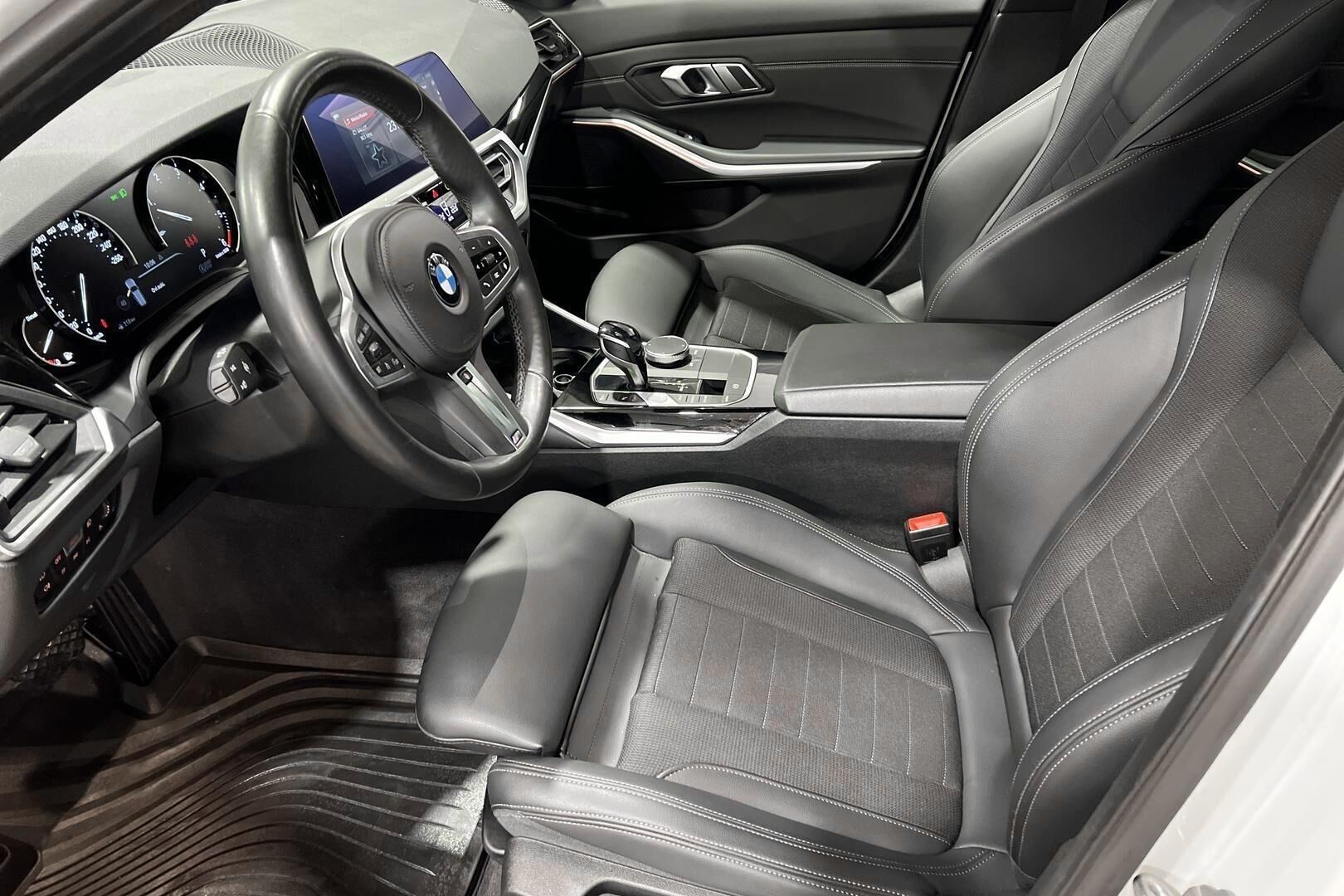 BMW 3-sarja iso kuva 6