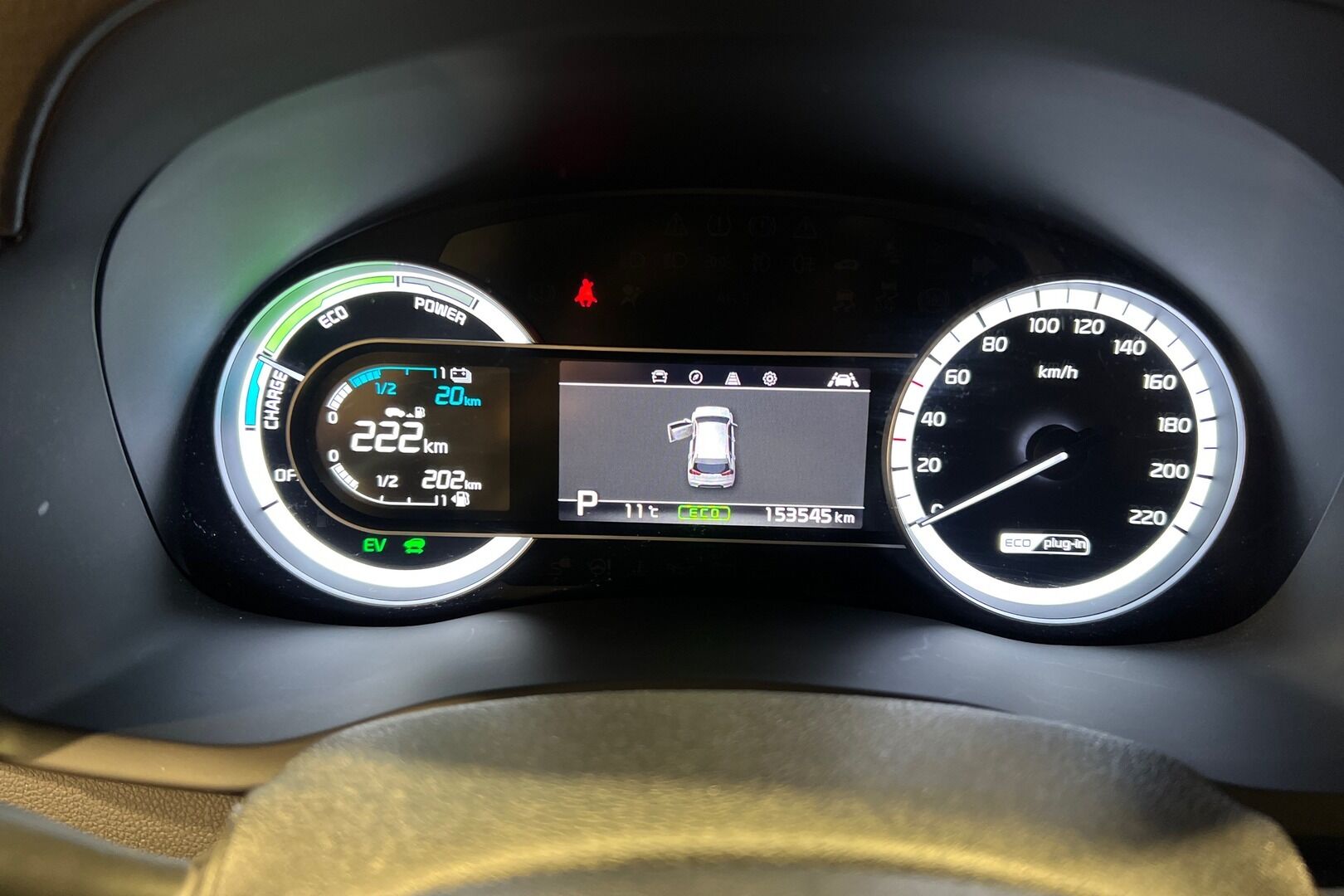 Kia Niro iso kuva 16