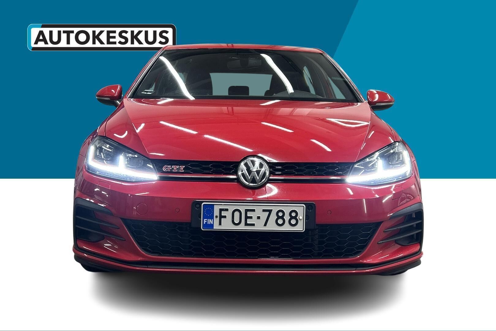 Volkswagen Golf iso kuva 0