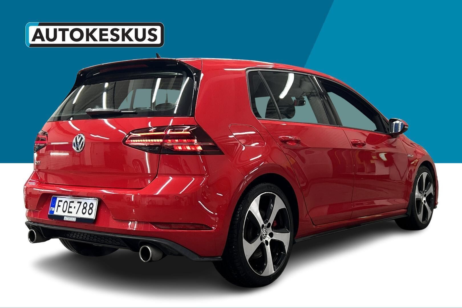 Volkswagen Golf iso kuva 3