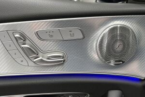 Mercedes-Benz E esikatselu 17