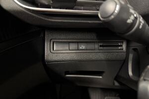 Peugeot 3008 esikatselu 17