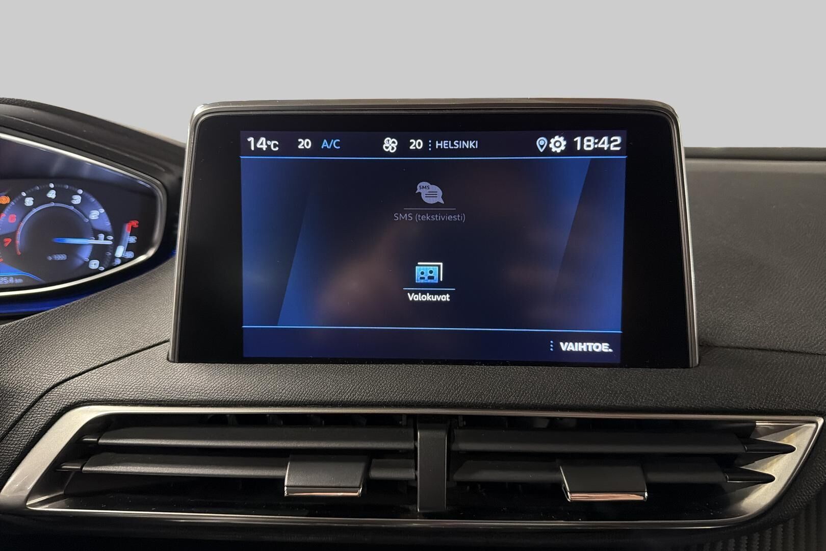 Peugeot 3008 iso kuva 19