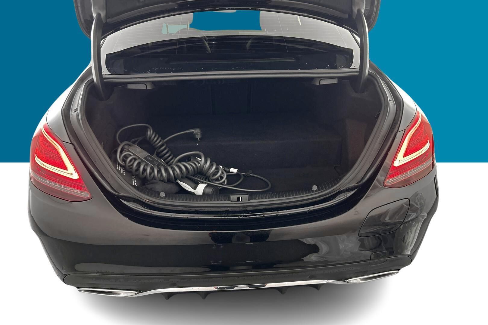 Mercedes-Benz C iso kuva 12