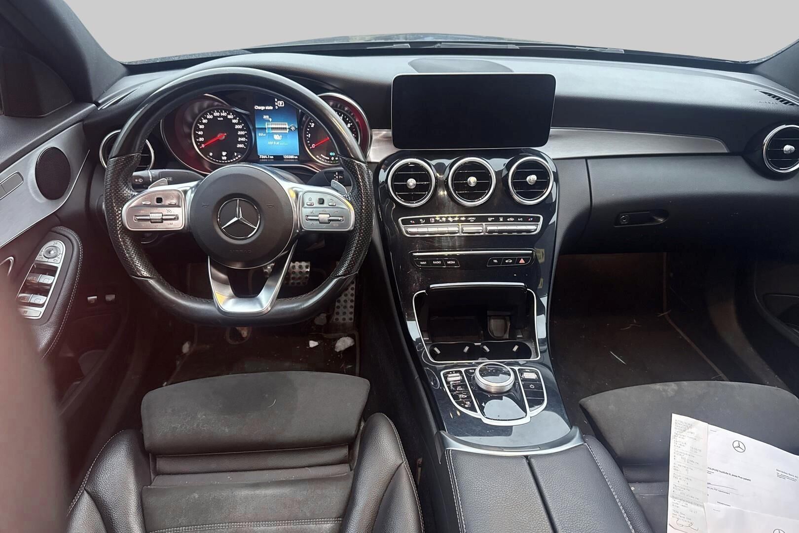 Mercedes-Benz C iso kuva 1