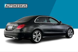 Mercedes-Benz C esikatselu 5