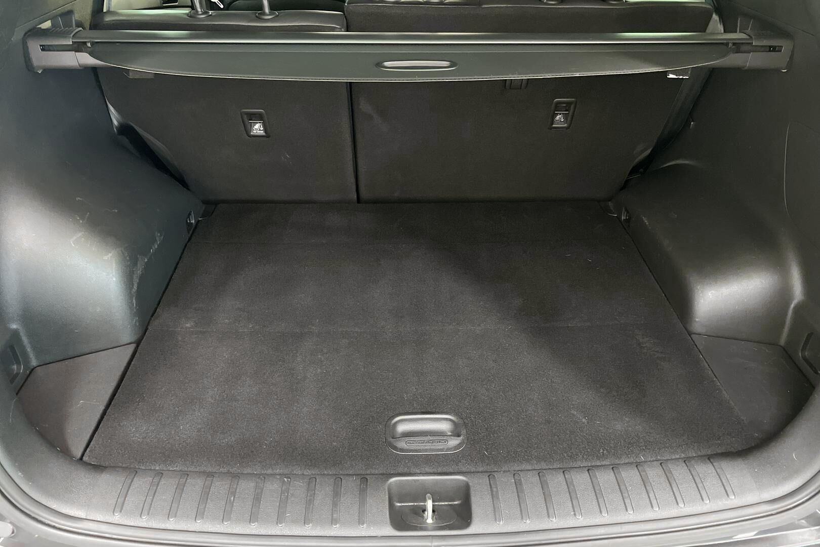 Hyundai Tucson iso kuva 12