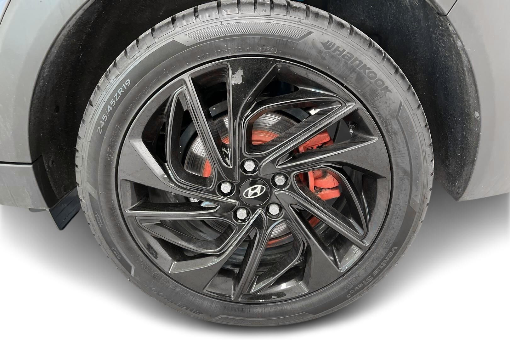 Hyundai Tucson iso kuva 13