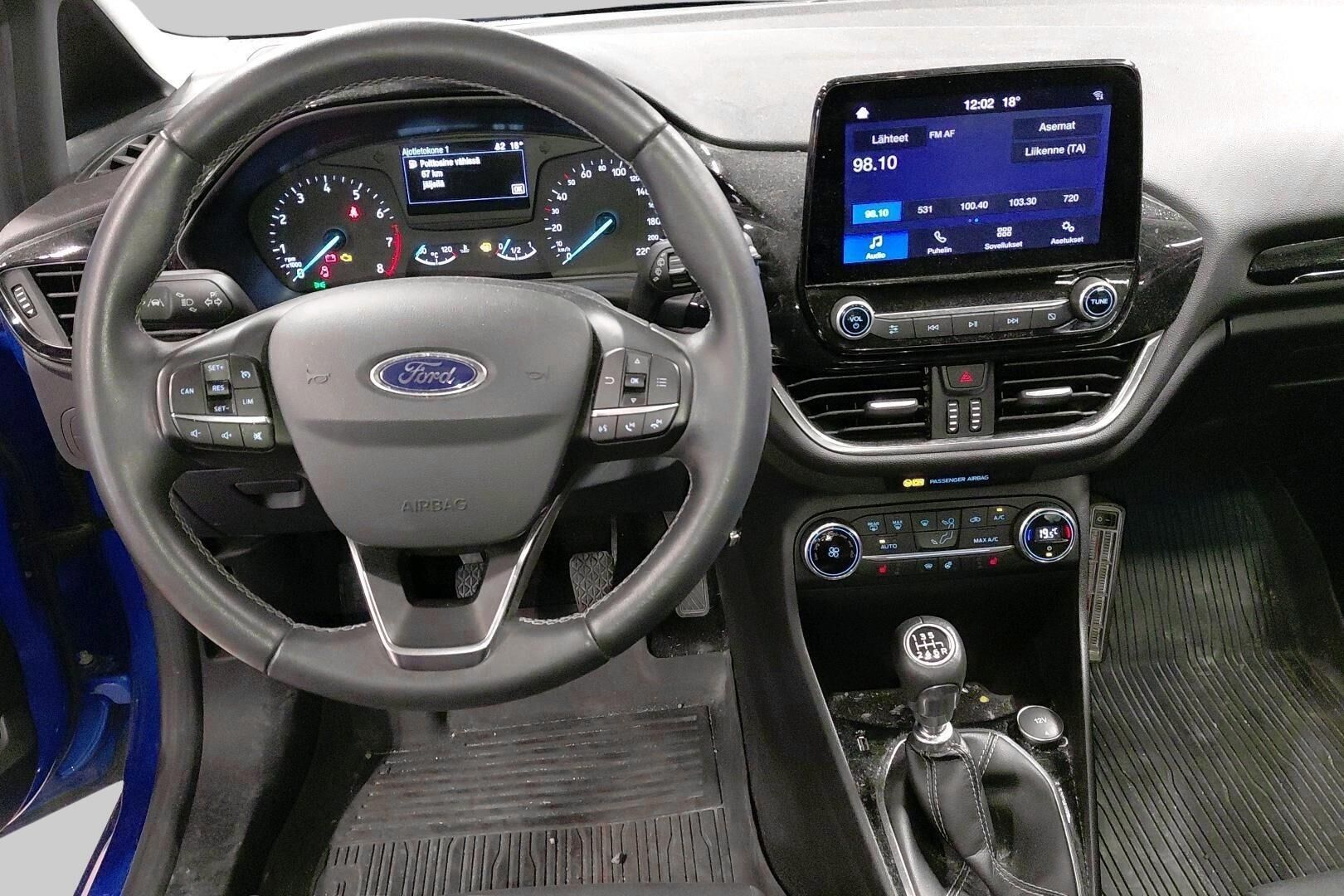 Ford Fiesta iso kuva 1