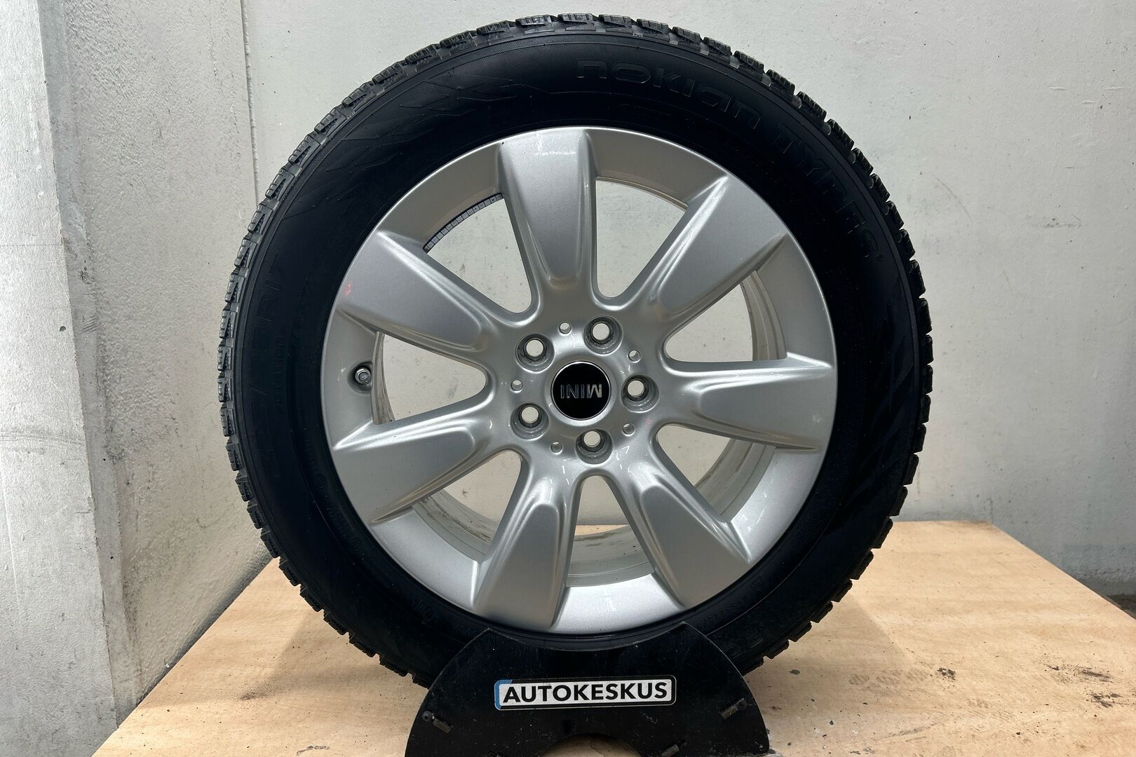 Mini Countryman iso kuva 8