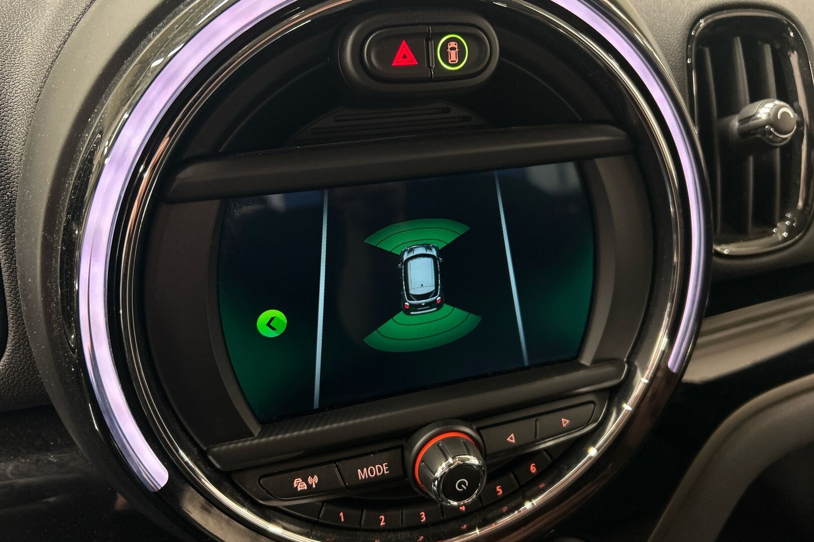 Mini Countryman iso kuva 16