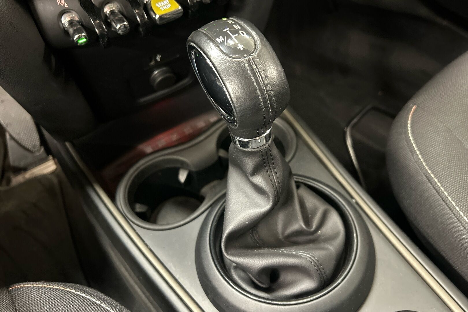 Mini Countryman iso kuva 18