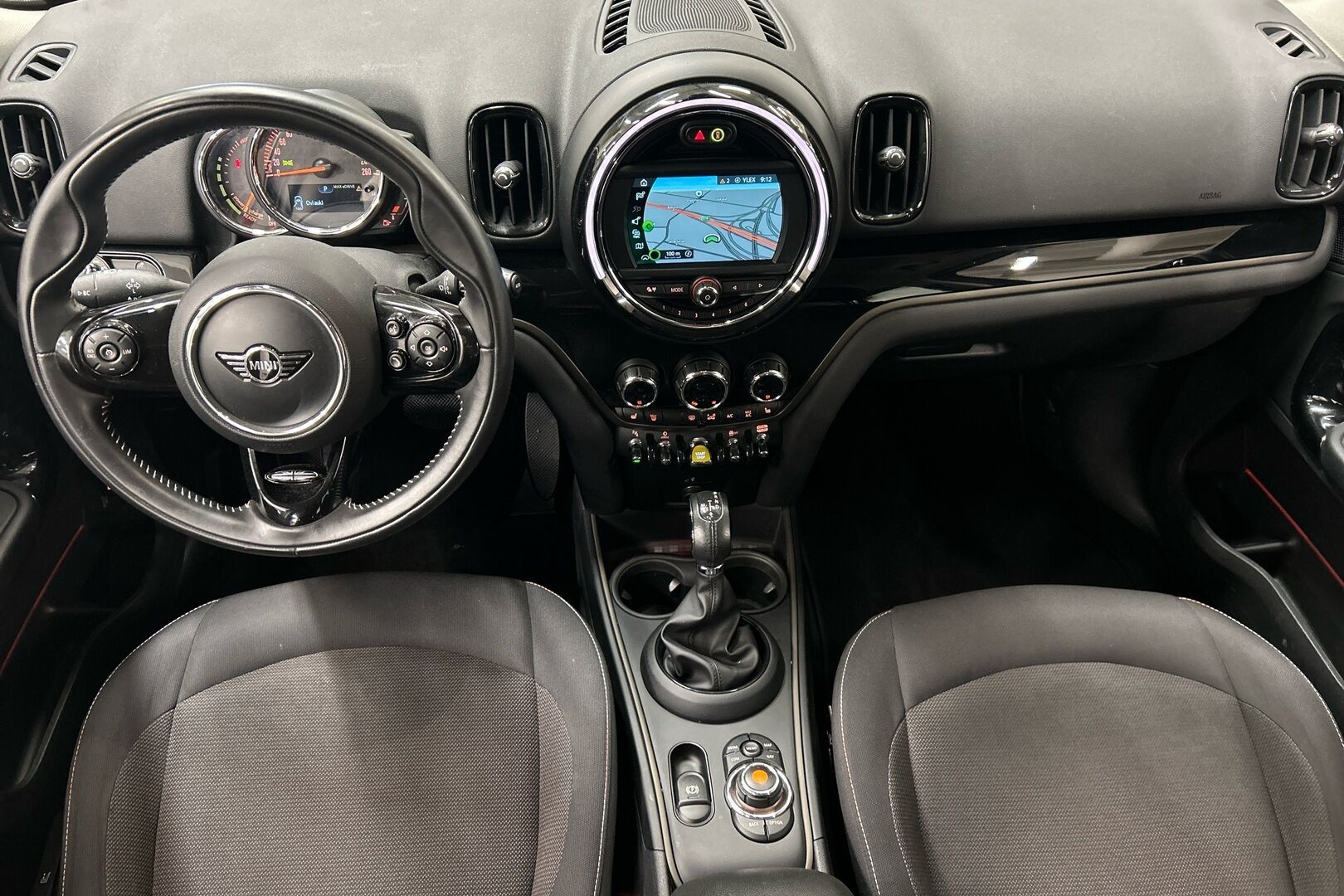 Mini Countryman iso kuva 4