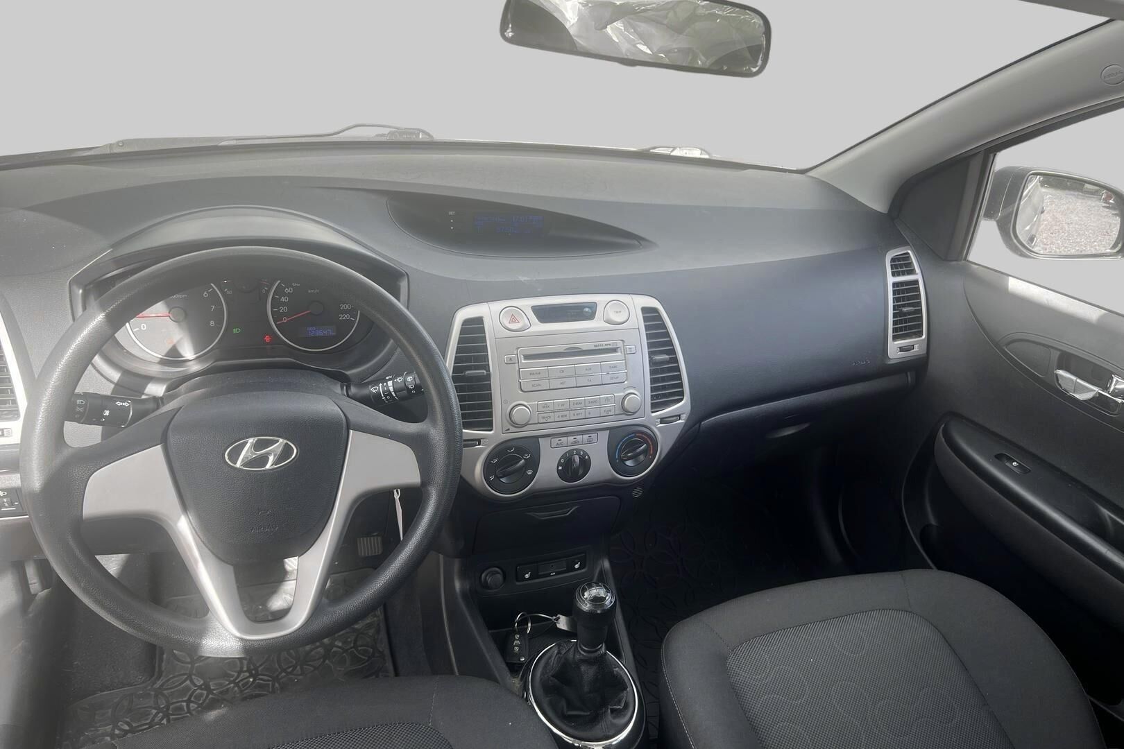 Hyundai i20 iso kuva 2
