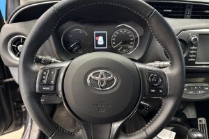 Toyota Yaris esikatselu 16