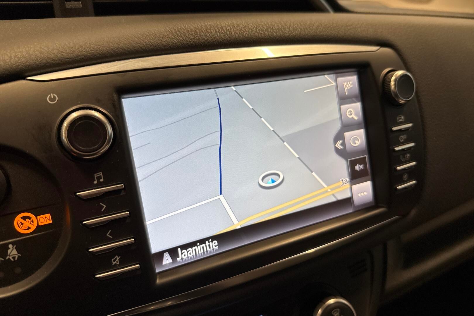 Toyota Yaris iso kuva 22