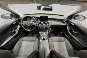 Mercedes-Benz C esikatselu 11