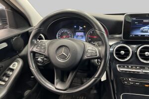 Mercedes-Benz C esikatselu 29