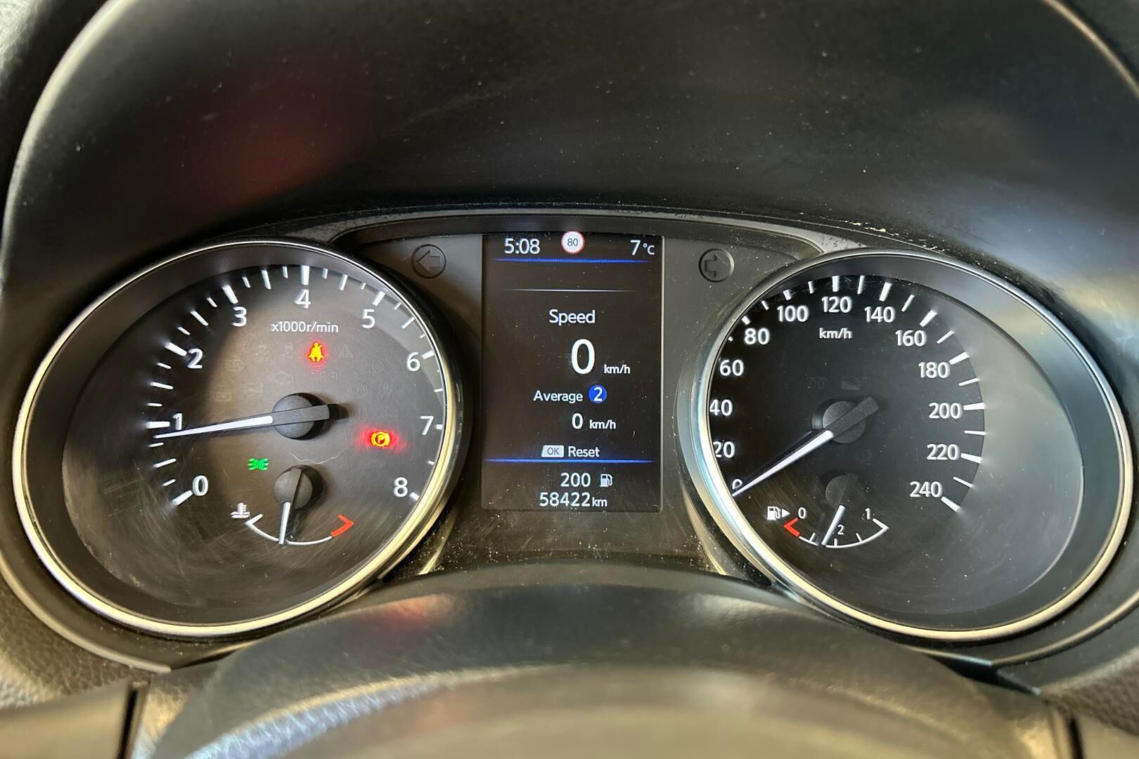 Nissan Qashqai iso kuva 15