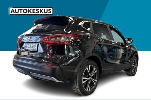 Nissan Qashqai esikatselu 5