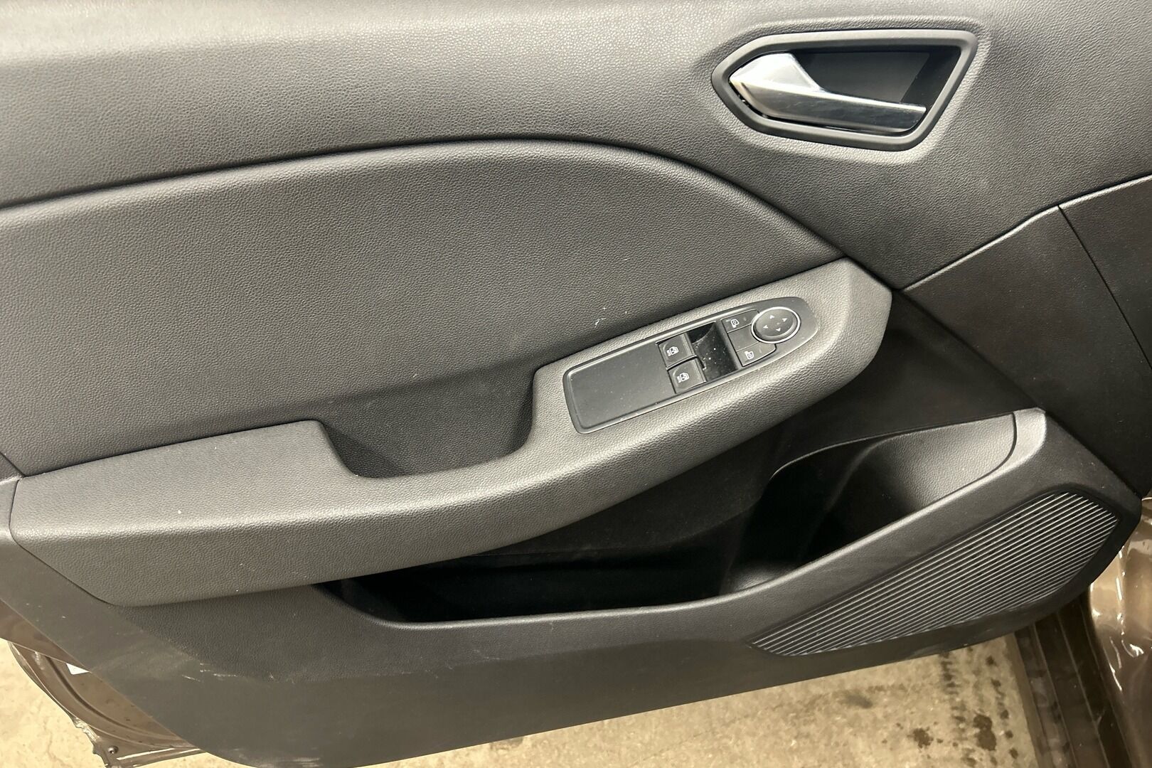 Renault Clio iso kuva 11