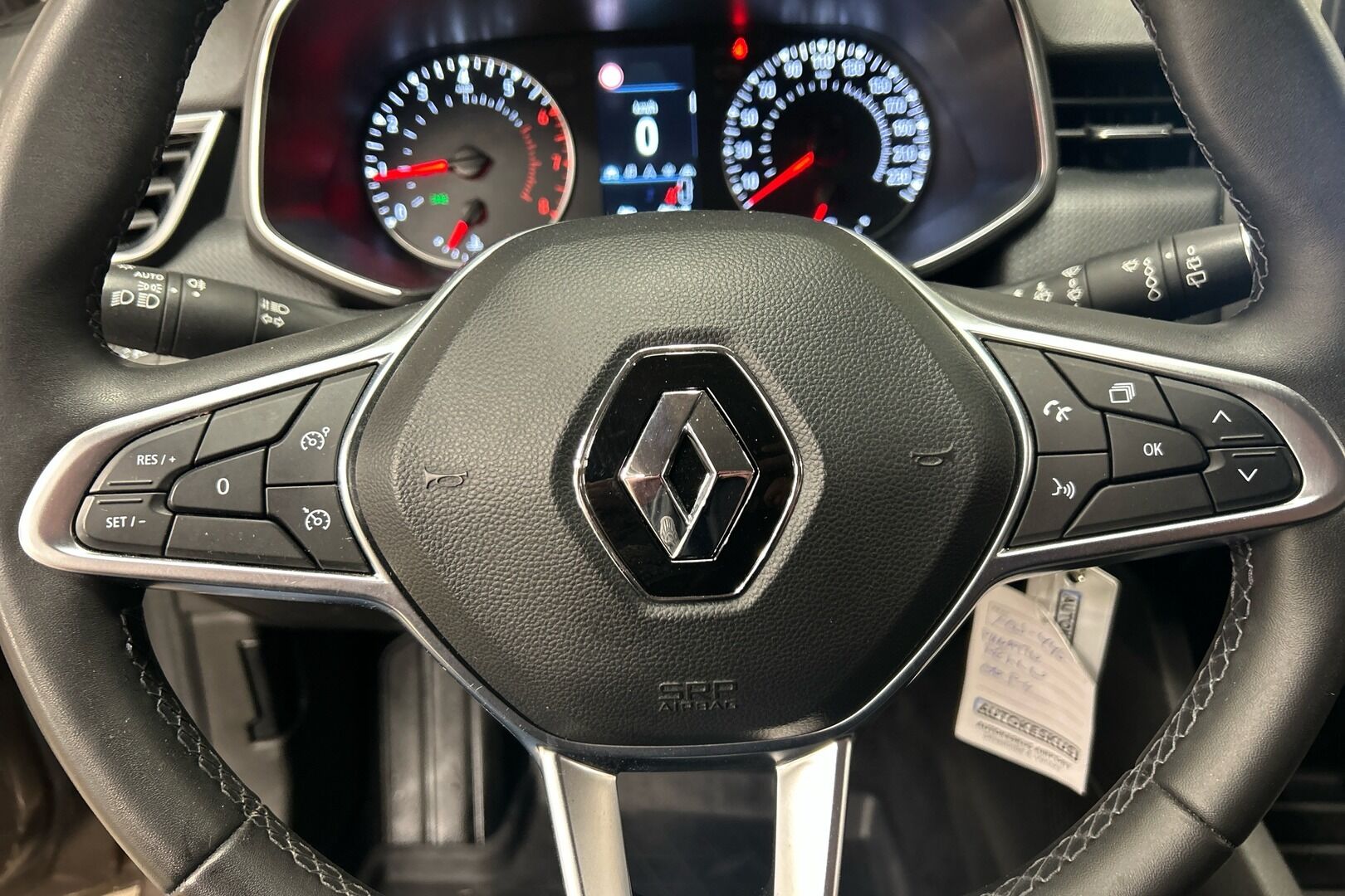 Renault Clio iso kuva 16